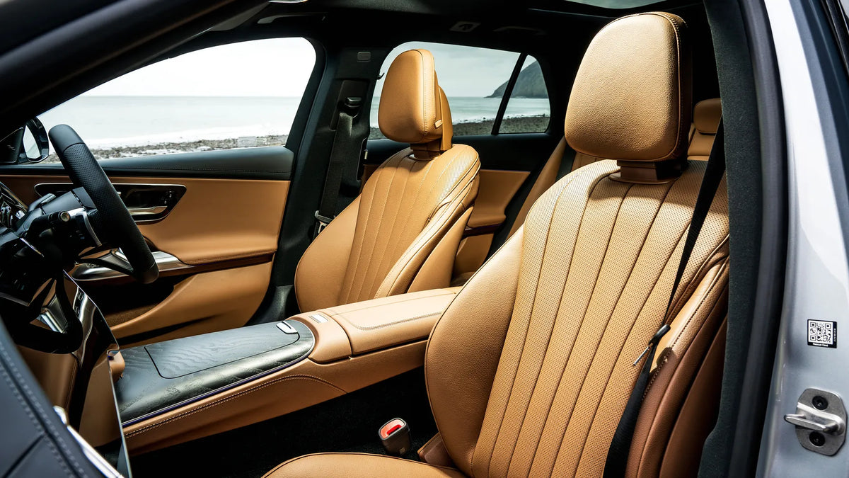 Mercedes E Class - Car Rental in Paris